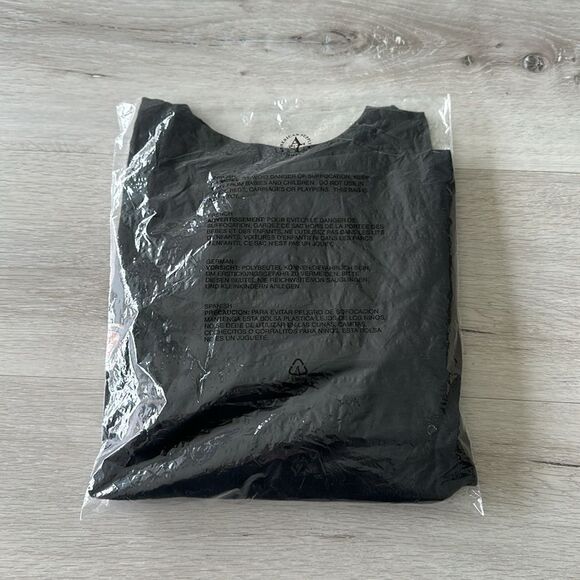 FSM (Finnegan Speed and Marine) Tee Shirt Black L NWT IN PACKAGE - Picture 10 of 10